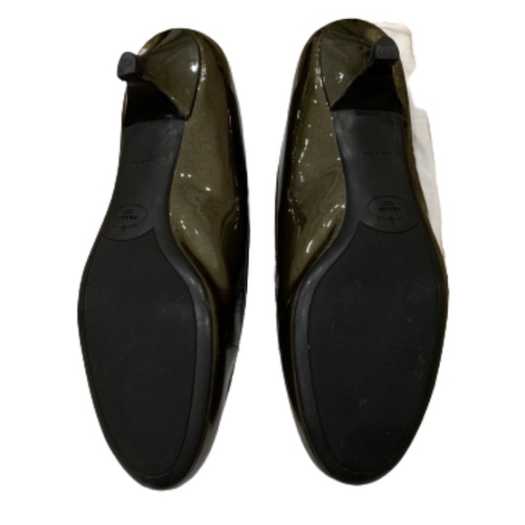 PRADA Patent Leather Heels - Picture 3 of 5